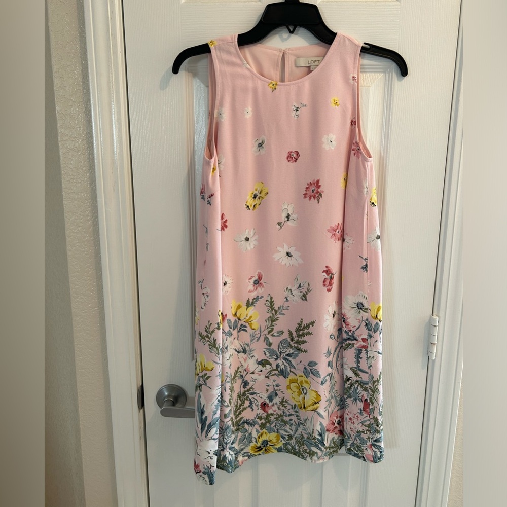 🌺 Like new Loft summer dress size 2